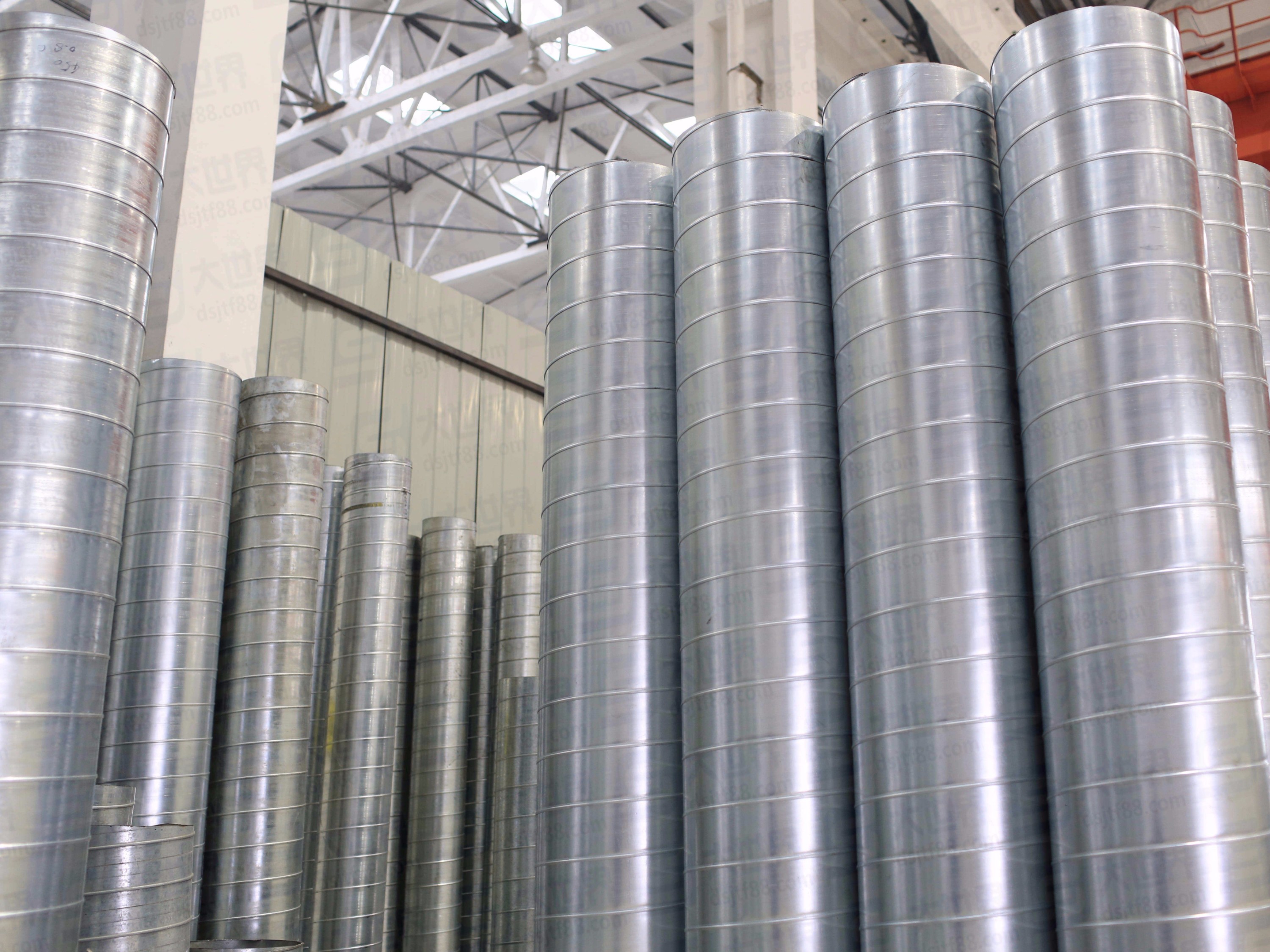 南京哪里有加工螺旋風(fēng)管的-自主品牌,產(chǎn)品有保障[大世界通風(fēng)]